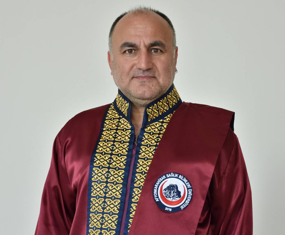 Afsü’lü Akademi̇syenlerden Ercp Alaninda Dünya Çapinda Başari