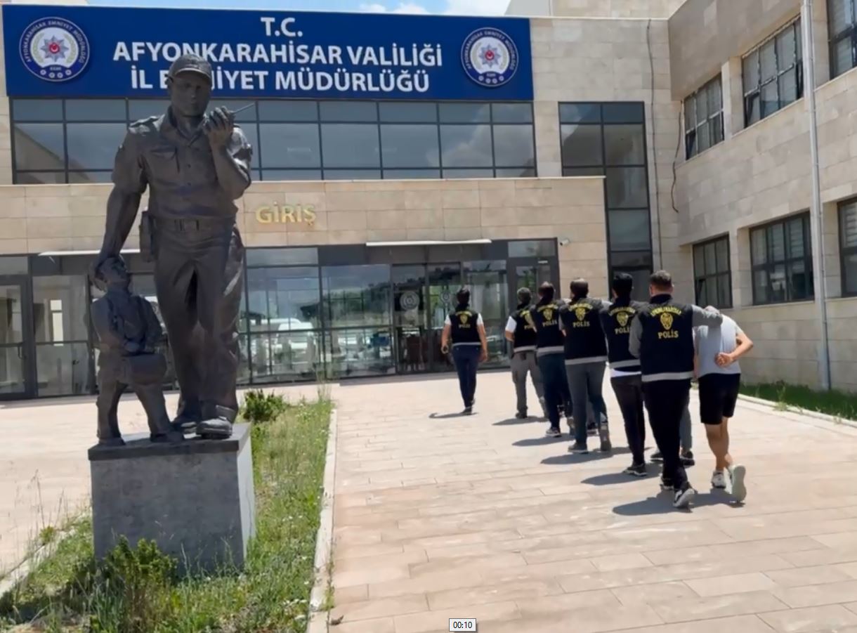 Afyon Emniyetinden Kaçış Yok 5 Günde Yakaladılar 2
