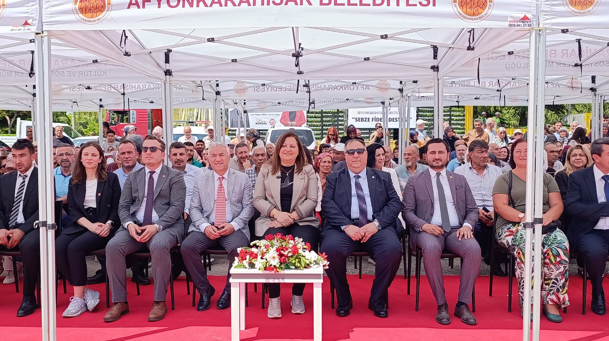 Afyon’da 956 Bi̇n Fi̇de (1)