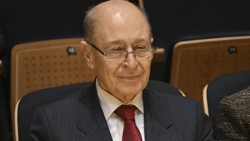 Ahmet Necdet Sezer