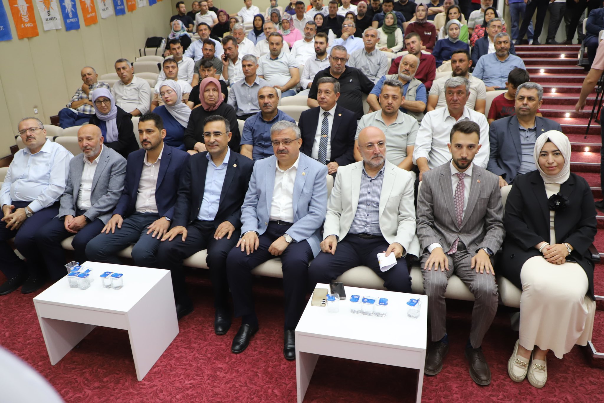 Ak Parti̇ 92. İl Danişma Mecli̇si̇ Toplandi, Gündem 2028 (2)
