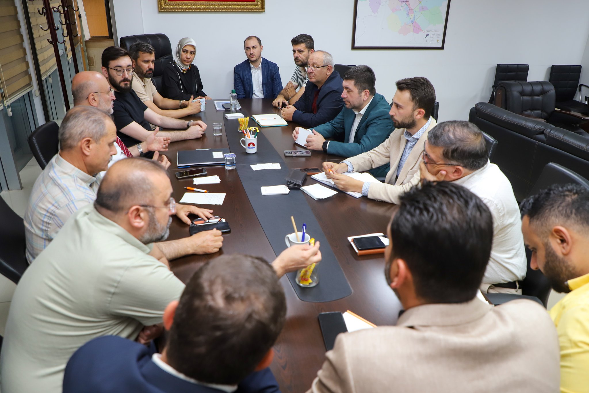 Ak Parti̇ Afyon Teşki̇lati Haftalik Değerlendi̇rme Toplantisini Gerçekleşti̇rdi̇!