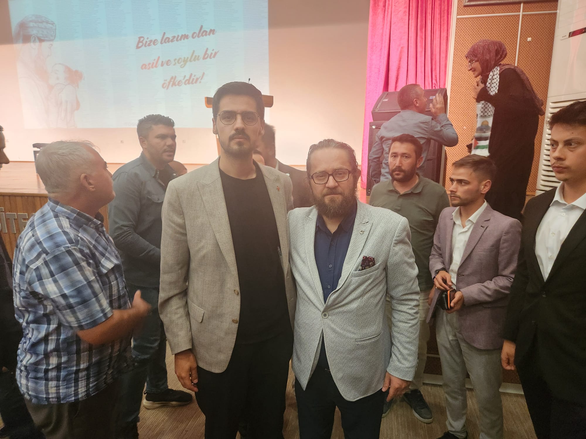 Ak Parti̇ Gençli̇k Kollari Tügva Programinda Yeri̇ni̇ Aldi
