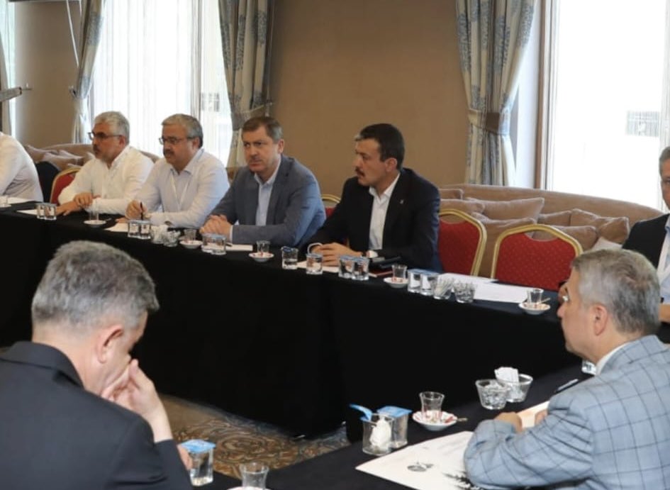Ak Parti̇, Kizilcahamam’da Seçi̇m Ve Saha Çalişmalarini Değerlendi̇rdi̇2