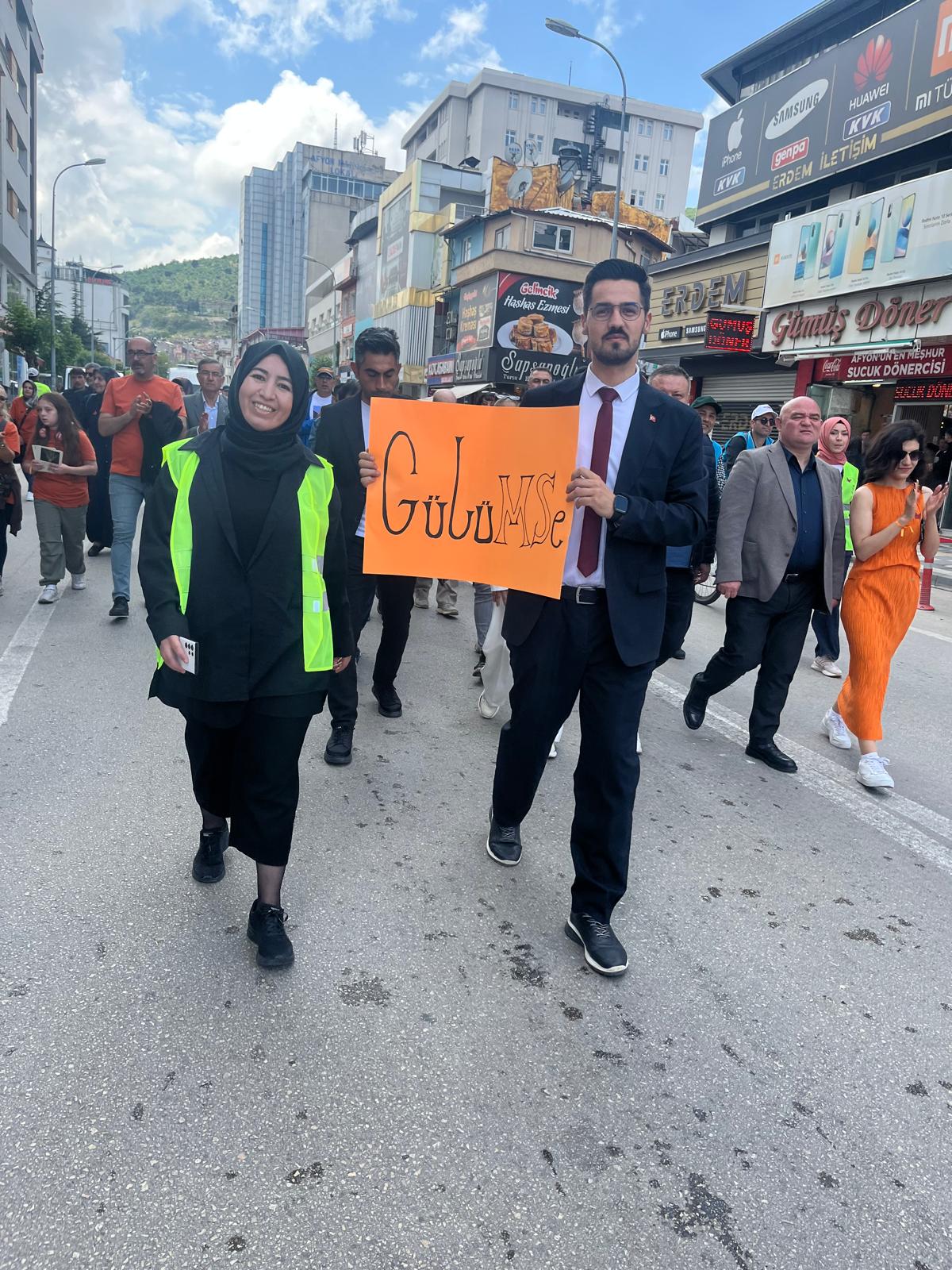 Ak Parti̇ Teşki̇lati, Ms Hastalari Etki̇nli̇ği̇ne Katildi