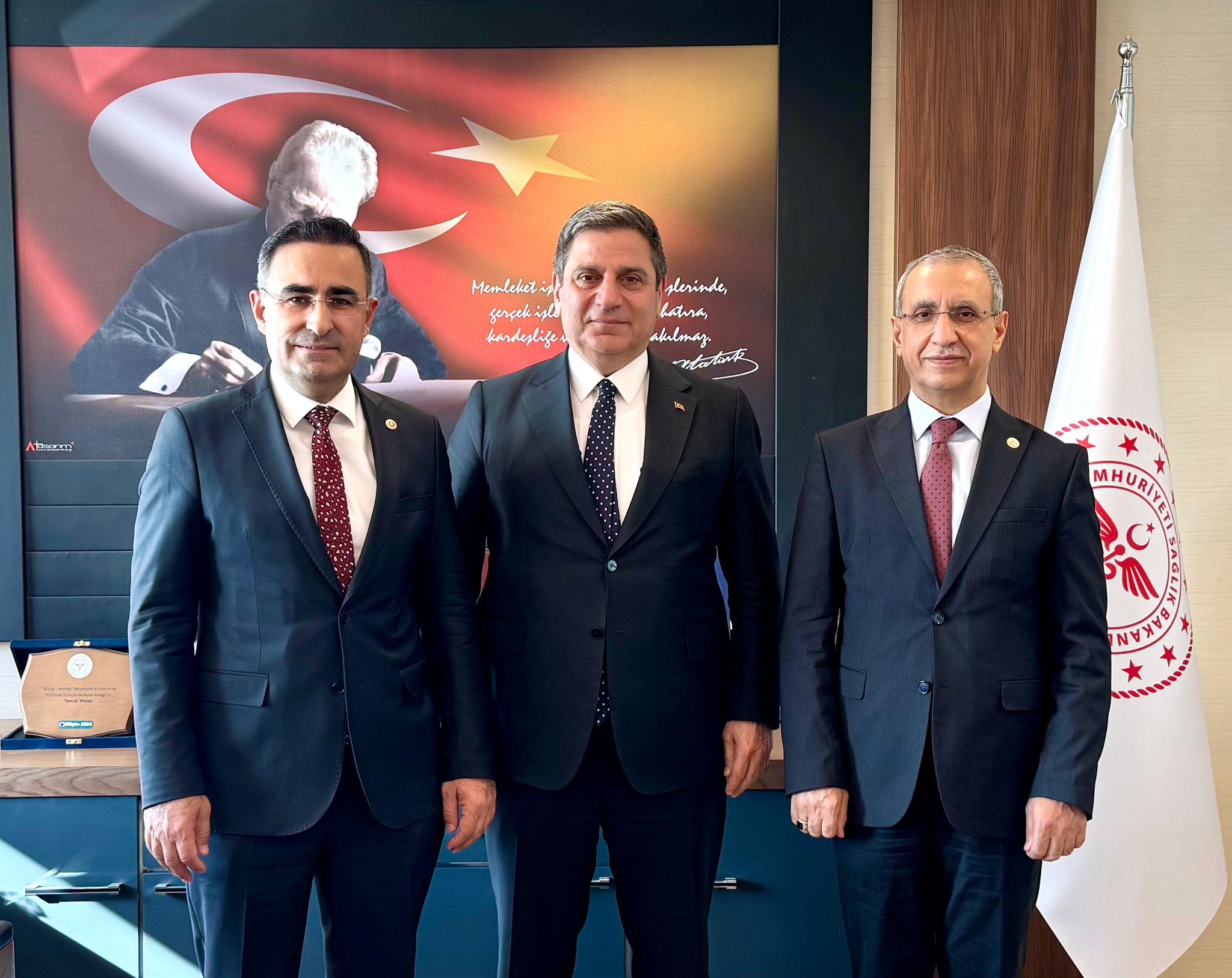 Ak Parti̇li̇ Arslan Ve Dusak’tan Sağlik Bakanliğina Zi̇yaret1