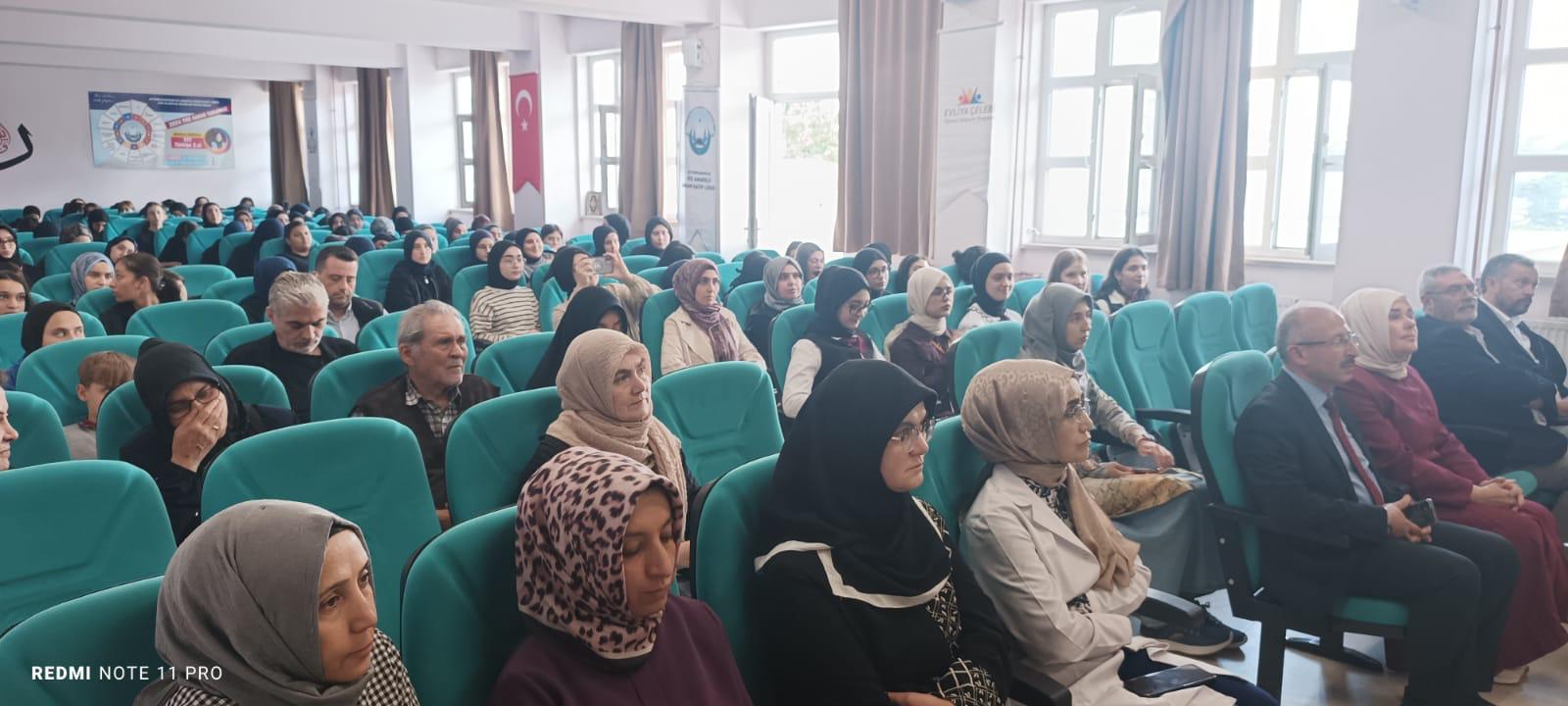 Aki̇l’de Mustafa Kutlu Ve Sabahatti̇n Ali̇ Konuşuldu2