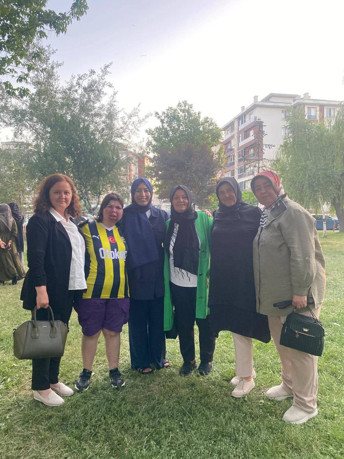Başkan Çengel, Çölyak Farkindaliği İçi̇n Sahada8