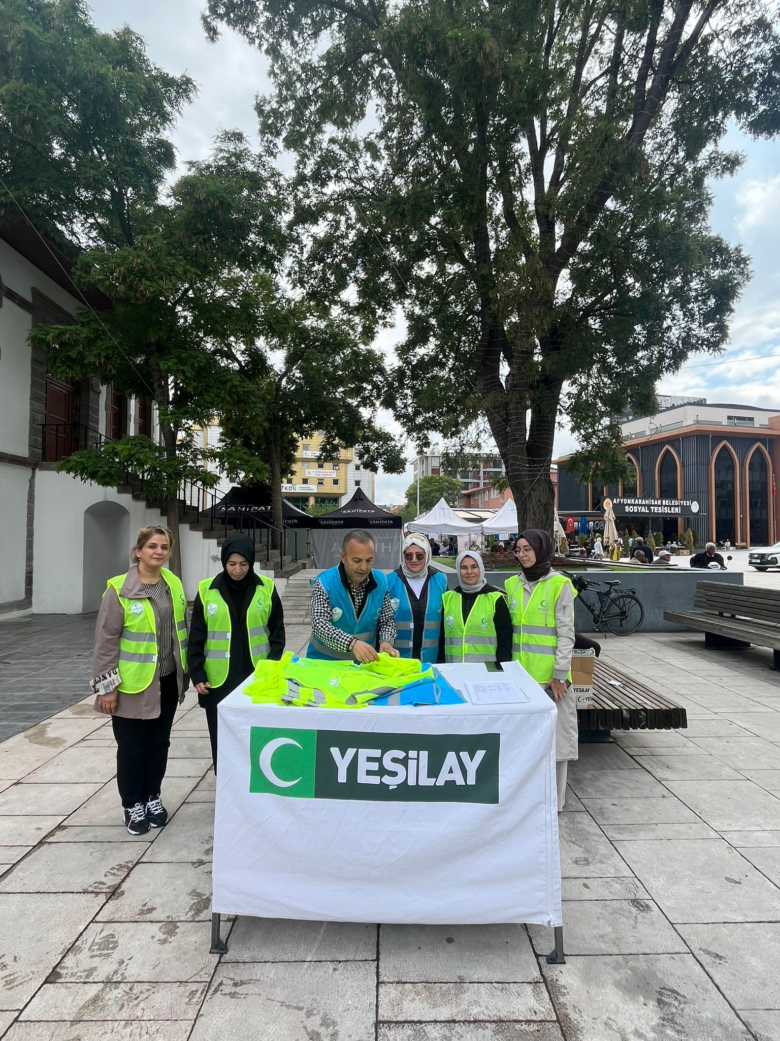 Başkan Çengel’den Yeşi̇lay’a Destek!1