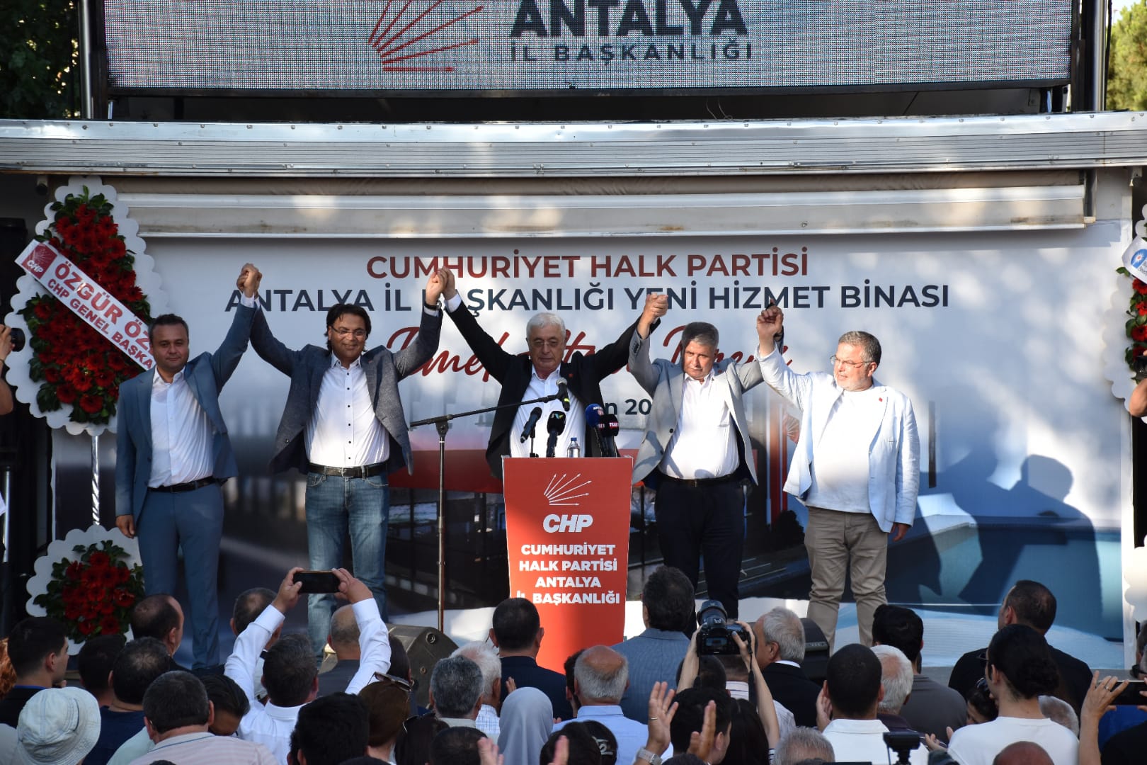 Başkan Erhan’dan Antalya’ya Destek, Afyonkarahi̇sar’a Müjde