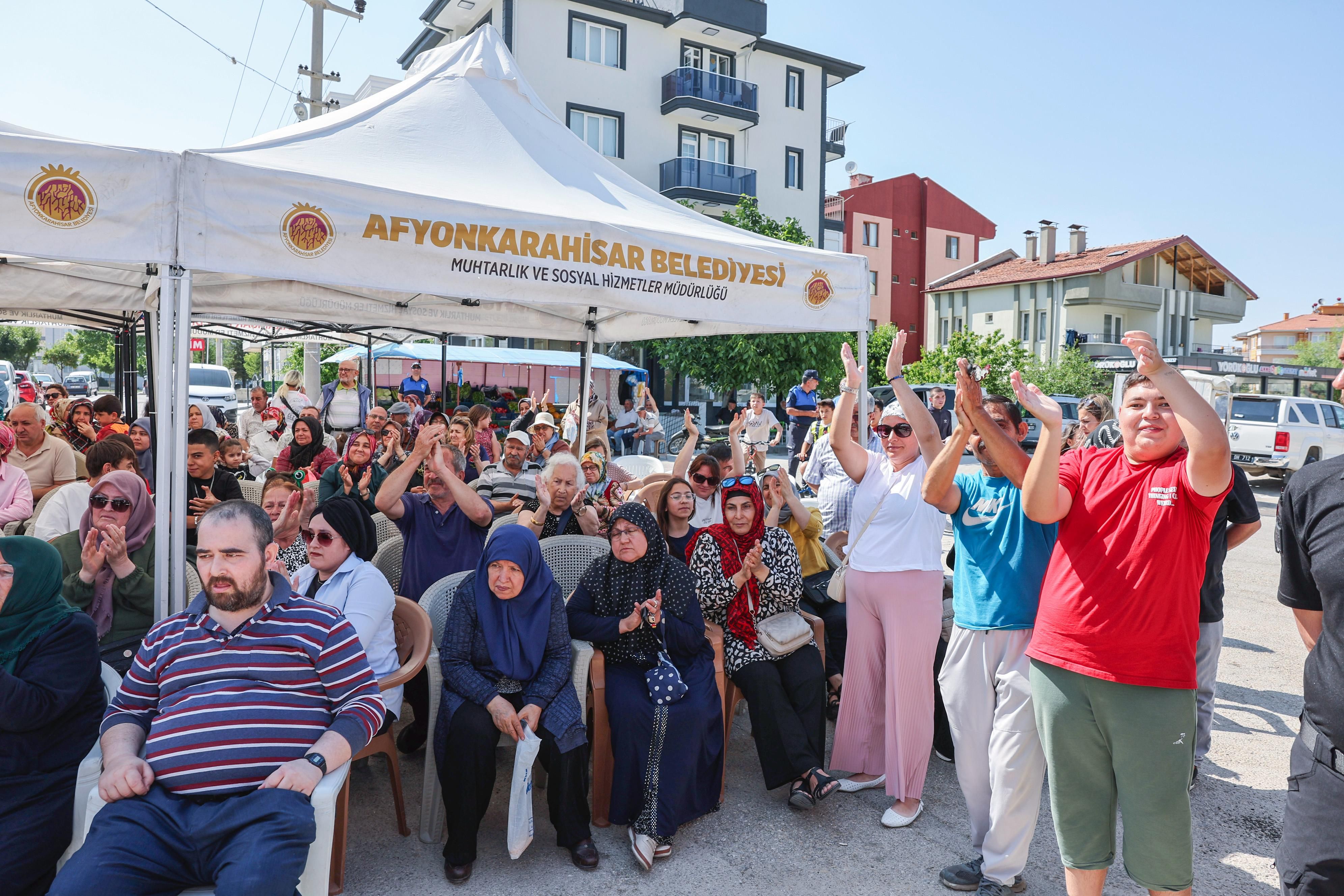 Başkan Köksal’dan Kanlica’ya Zi̇yaret Talepler Di̇nlendi̇, Projeler Başliyor87