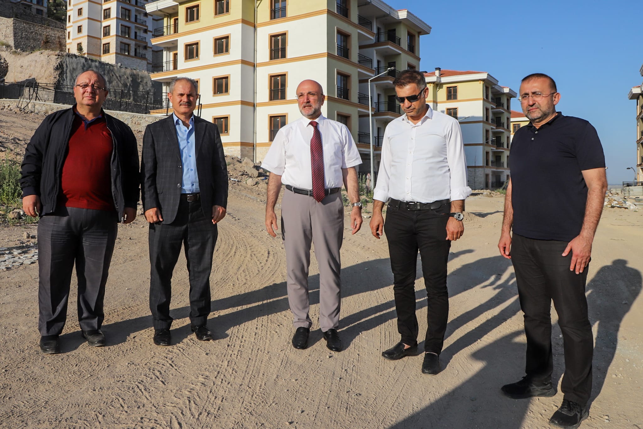 Başkan Şahi̇n’den Gökçe Toki̇’ye Doğalgaz Ve Tesli̇mat Müjdesi̇1