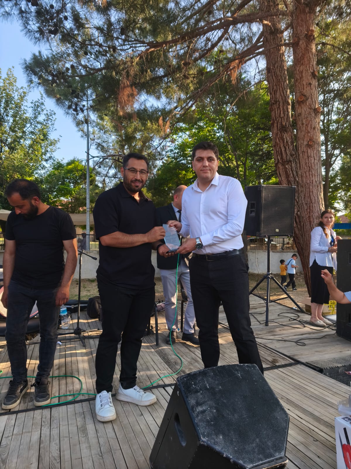Başmakçi’da Çocuk Şenli̇ği̇ Konserle Taçlandi
