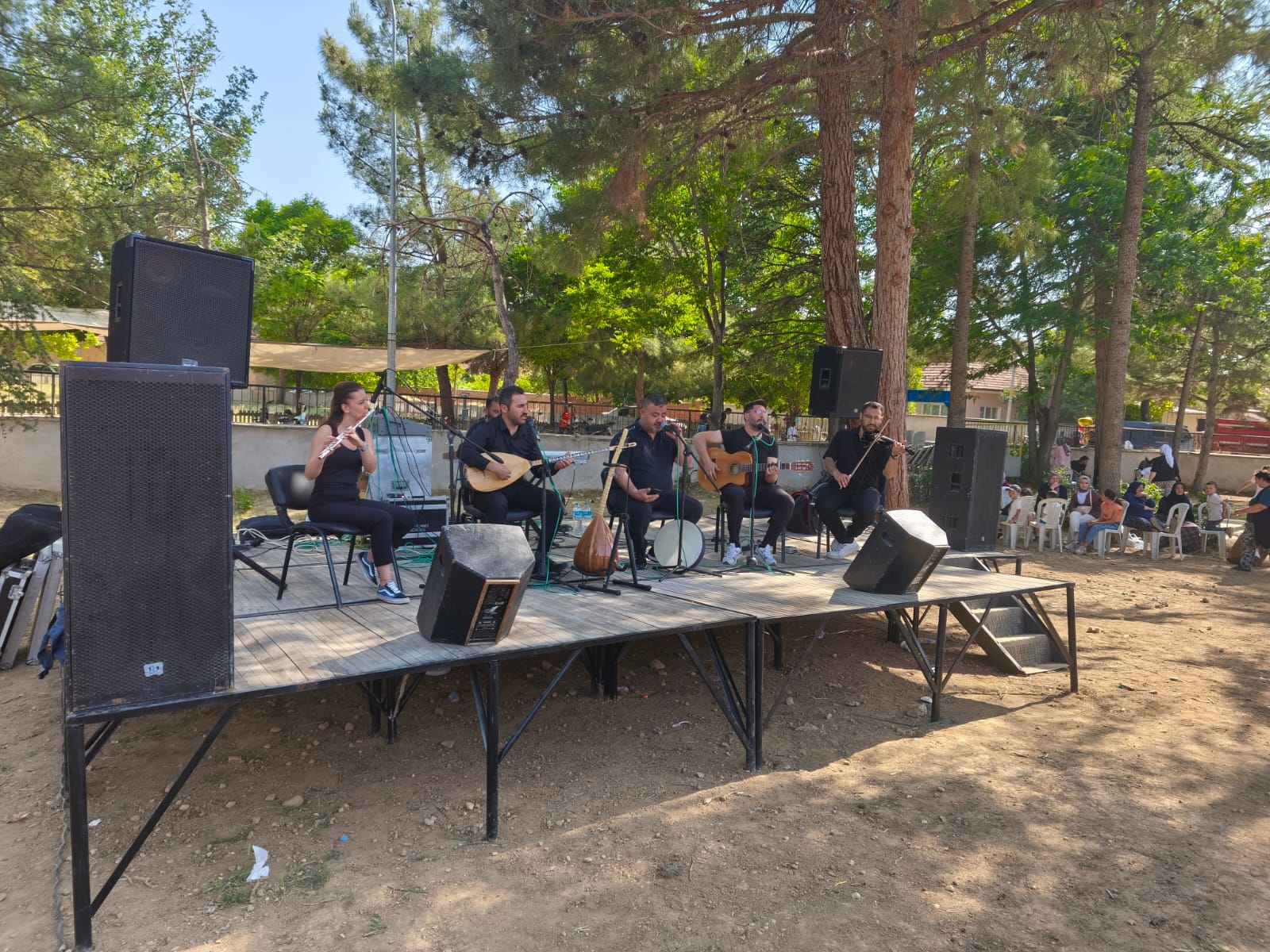 Başmakçi’da Çocuk Şenli̇ği̇ Konserle Taçlandi8