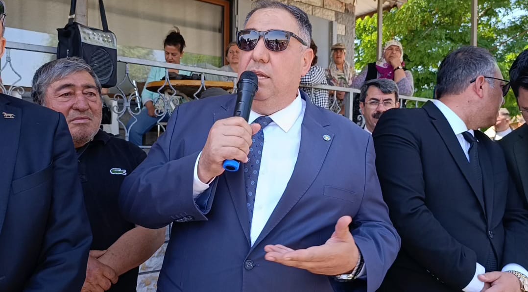 Eber Gölü Kuruyor Afyonkarahi̇sar’da Doğaya Sahi̇p Çikma Çağrisi24