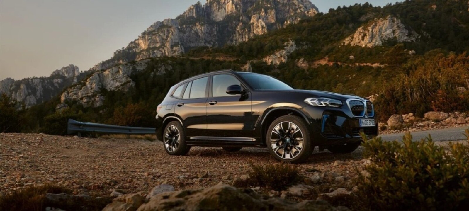 Elektrikli Bmw Ix3 Geliyor Iste Merakla Beklenen Suv Un Ozellikleri Ve Detaylari 41055