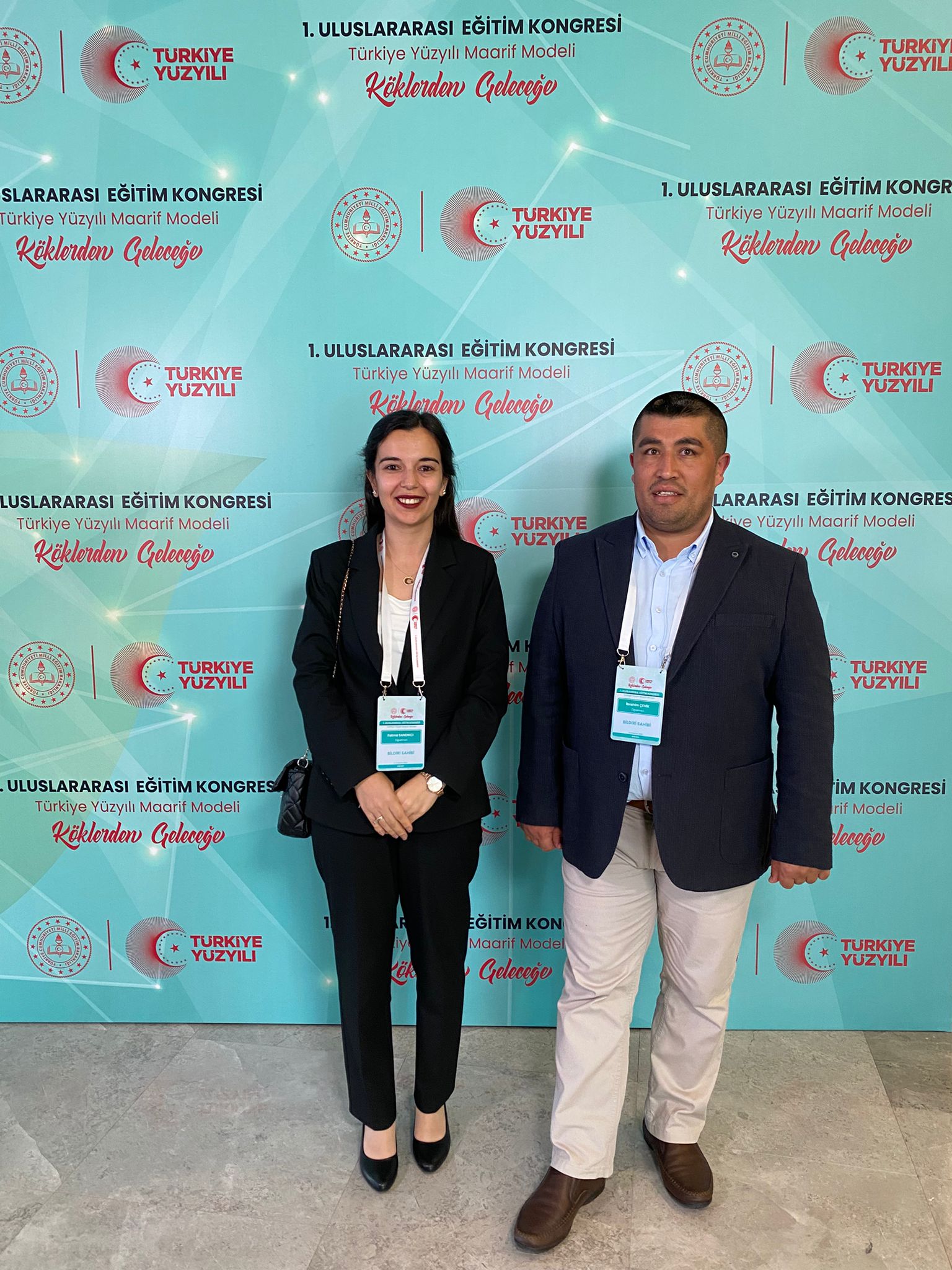 I. Uluslararasi Eği̇ti̇m Kongresi̇’nde Afyonkarahi̇sar Rüzgâri Esti̇3