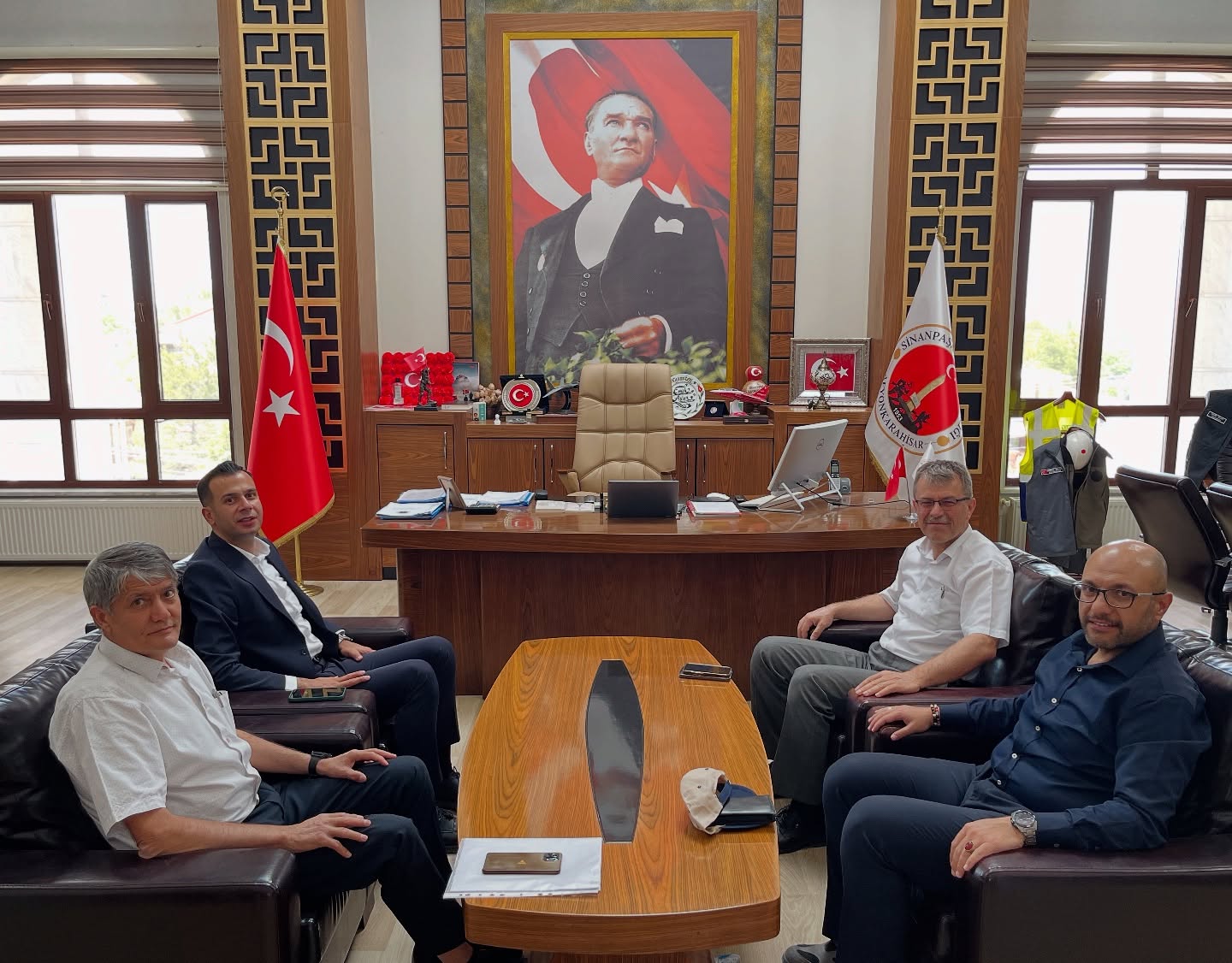 İl Özel İdaresi̇nden Si̇nanpaşa Hamlesi̇..