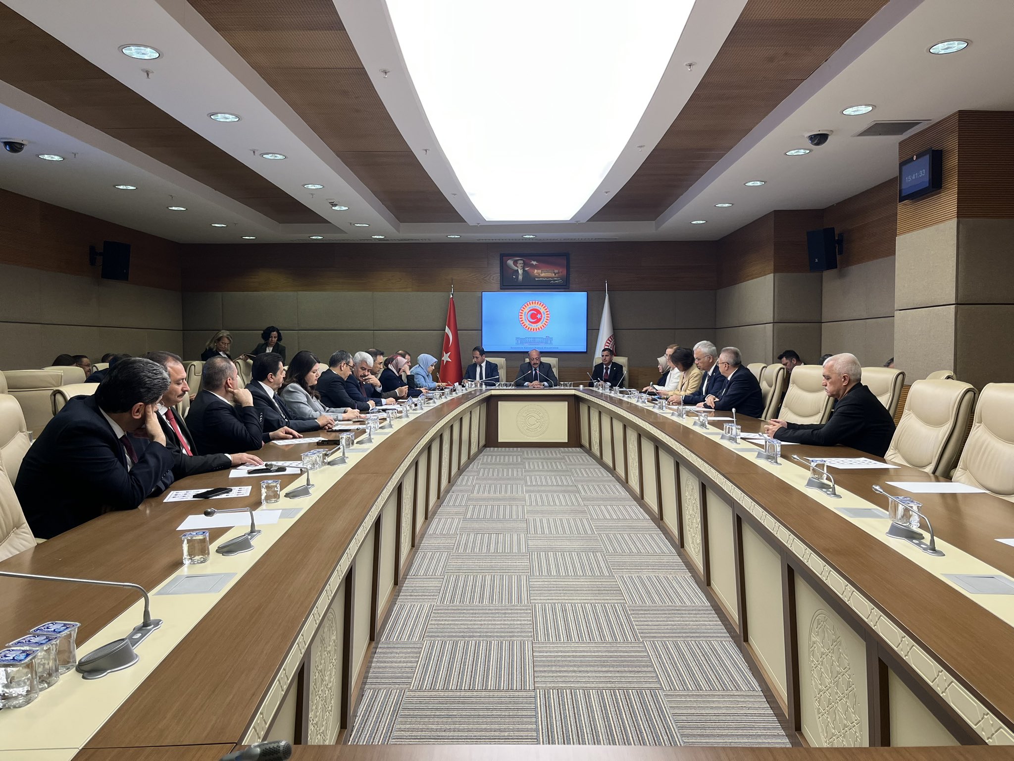 Mi̇lletveki̇li̇ Arslan Yeni̇ Yasama Dönemi̇nde Sağlik Komi̇syonu Üyesi̇