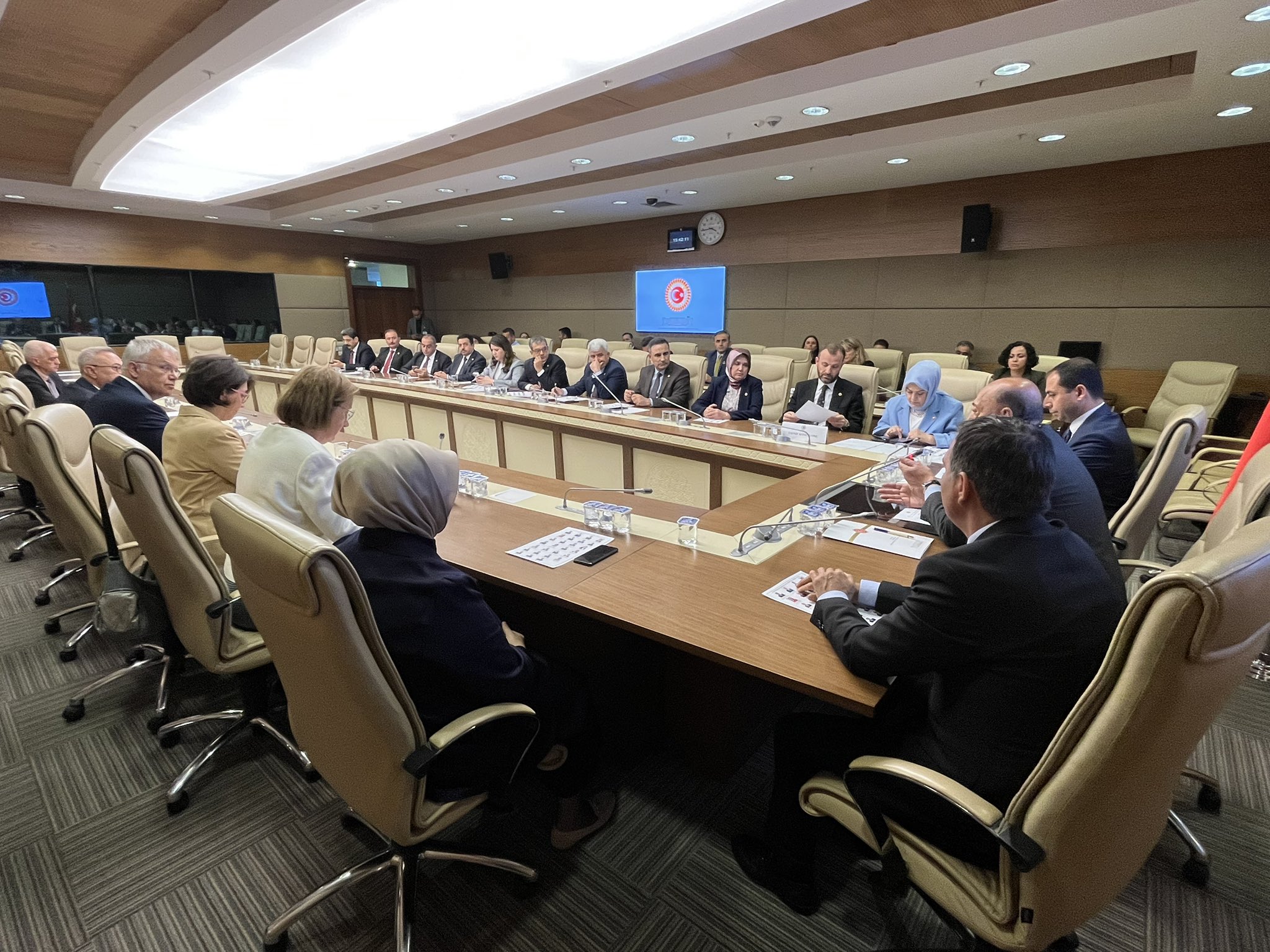 Mi̇lletveki̇li̇ Arslan Yeni̇ Yasama Dönemi̇nde Sağlik Komi̇syonu Üyesi̇1