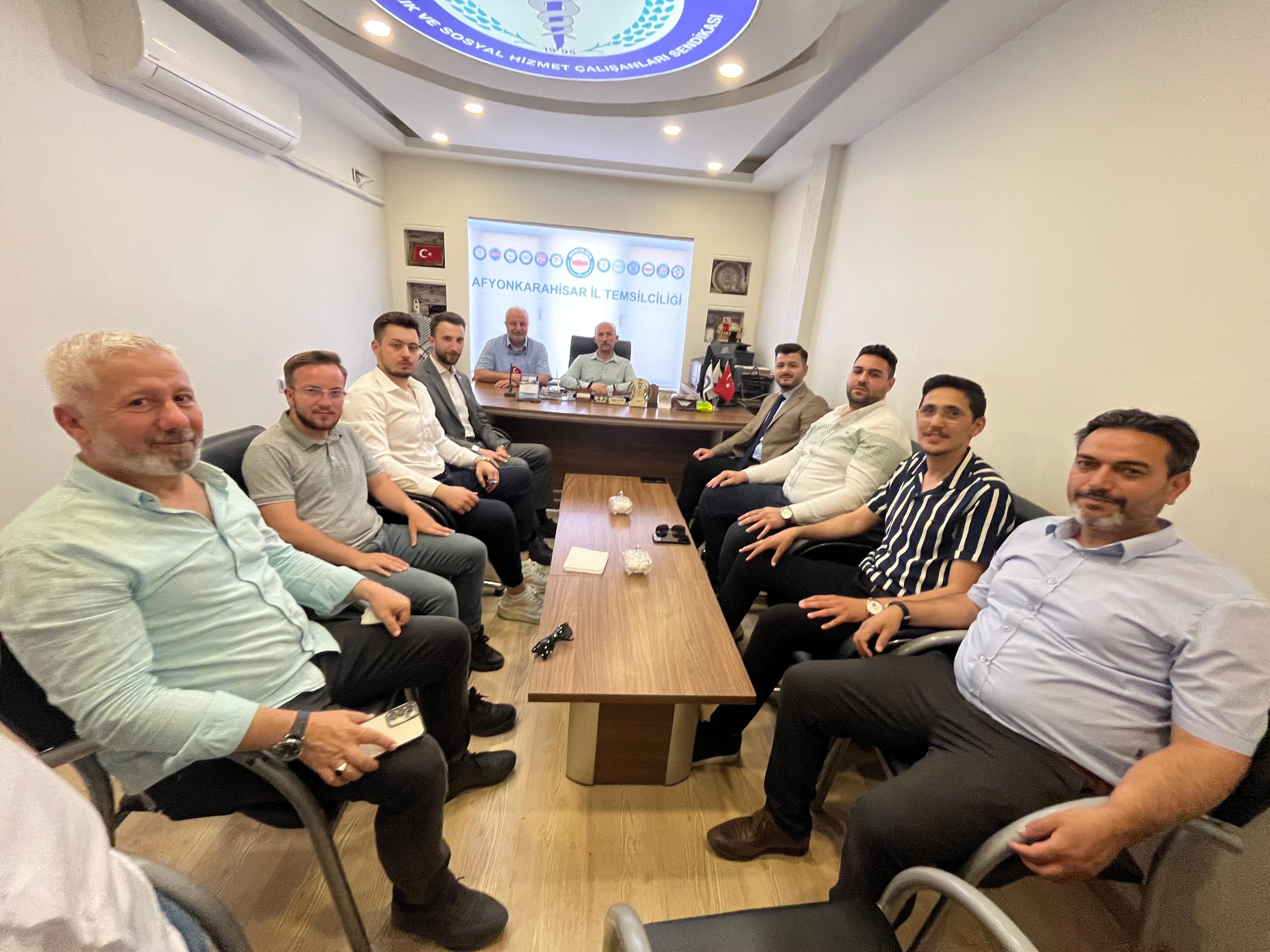 Teşki̇lat Ruhu Sahada Ak Parti̇ Gençli̇ği̇ Afyon’da Buluştu2