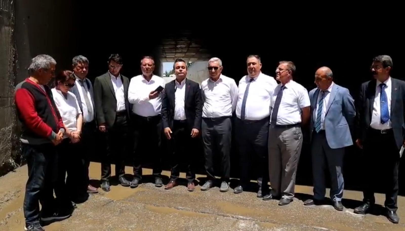 Yakasenek Alt Geçi̇di̇ Can Aliyor Muhalefetten Ortak Çözüm Çağrisi