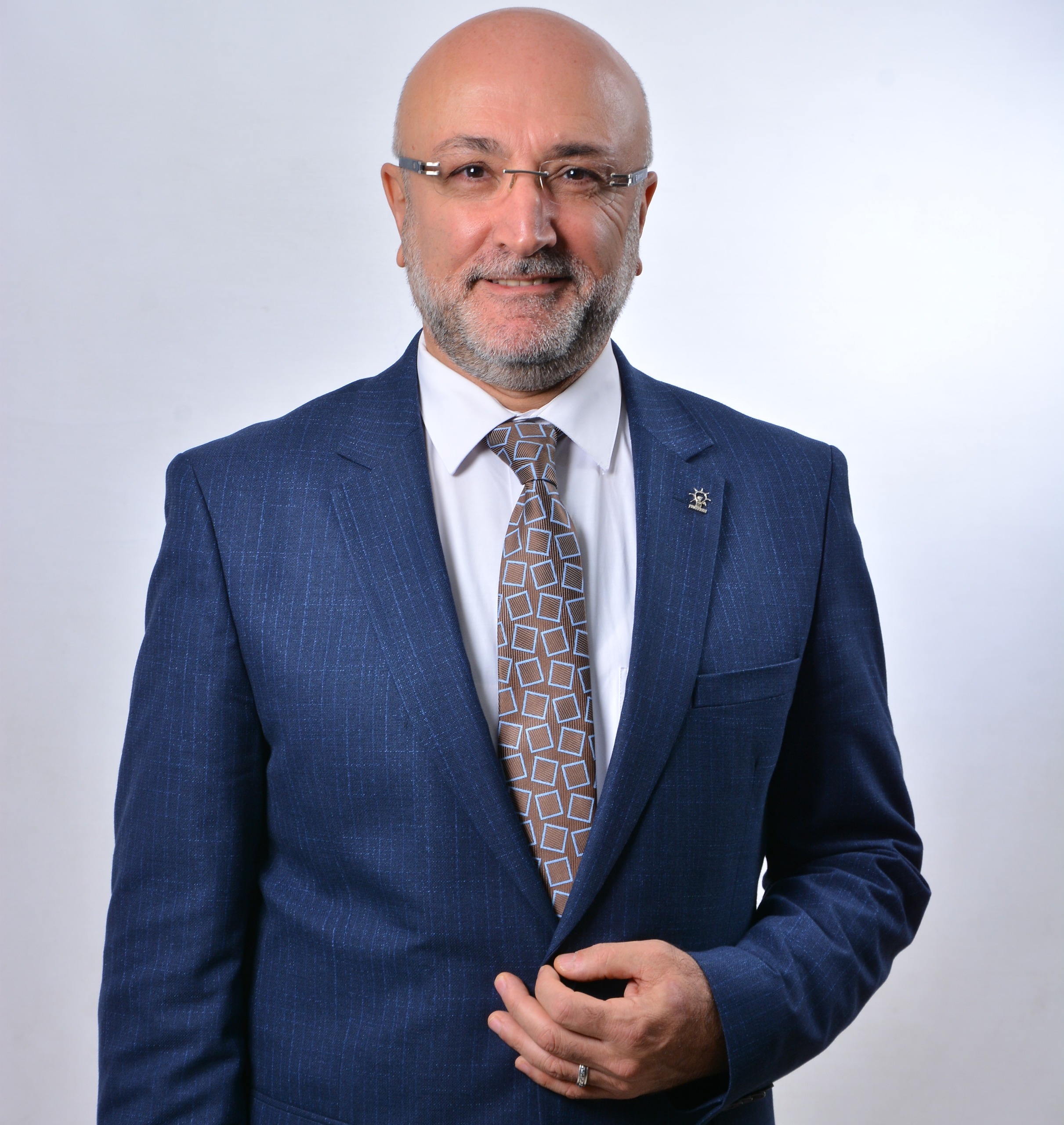Yks’ye Gi̇recek Öğrenci̇lere Başkan Şahi̇n’den Destek “Dualarimiz Si̇zi̇nle”
