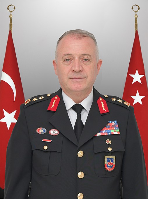 Afyonkarahisar İl Jandarma Eski Komutanının Rütbesi Yükseltildi 1