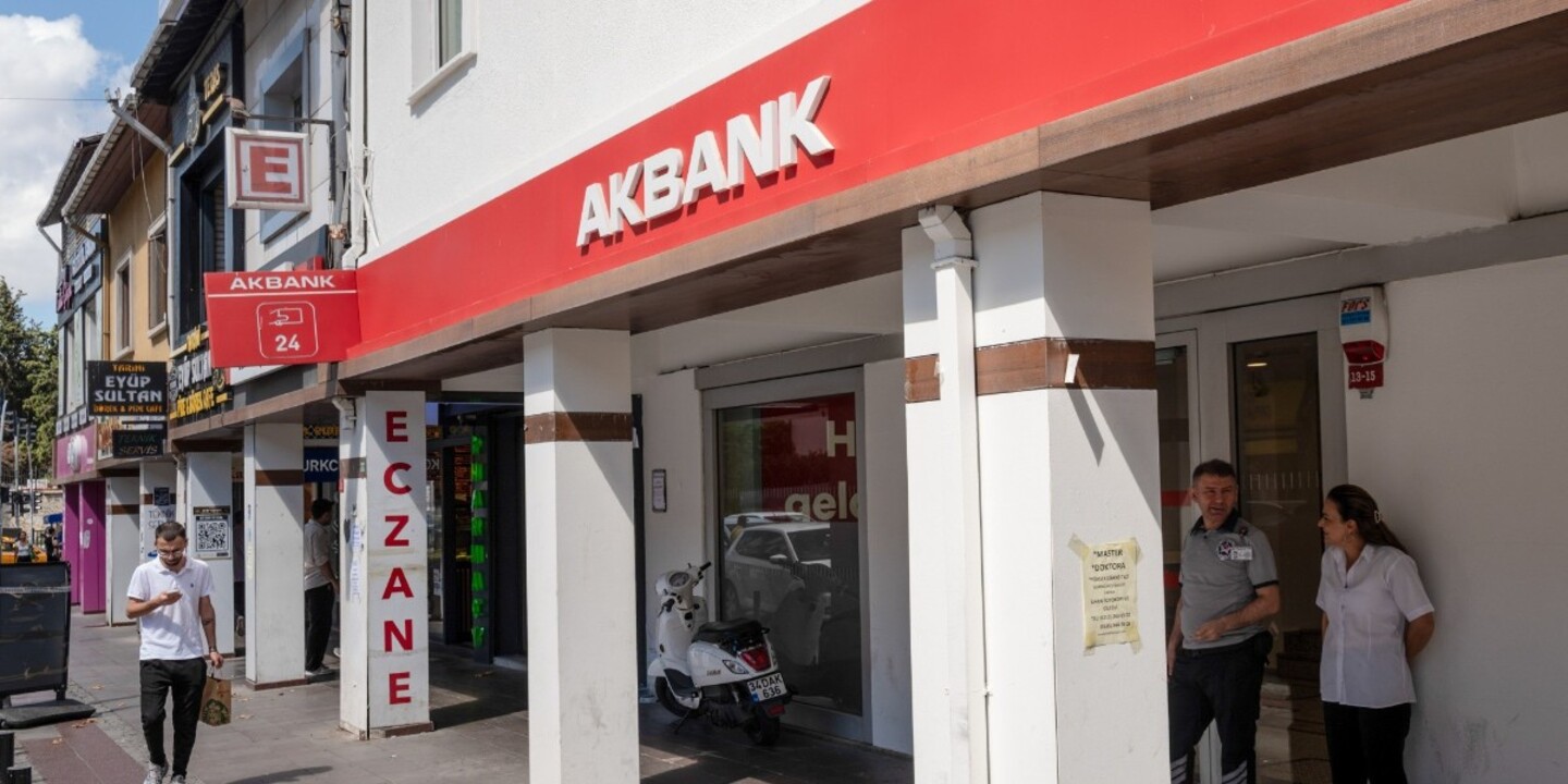 Akbank Tan Flas Hamle Hesap Acanlara Buyuk Firsat 30 000 Tl Aninda Oduyor 30582
