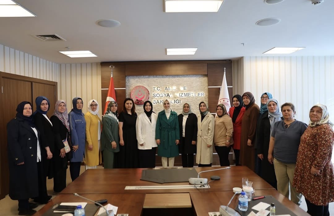 Bakan Göktaş’a Afyon’dan Talepler Ve Teşekkürler Götürüldü (1)-1