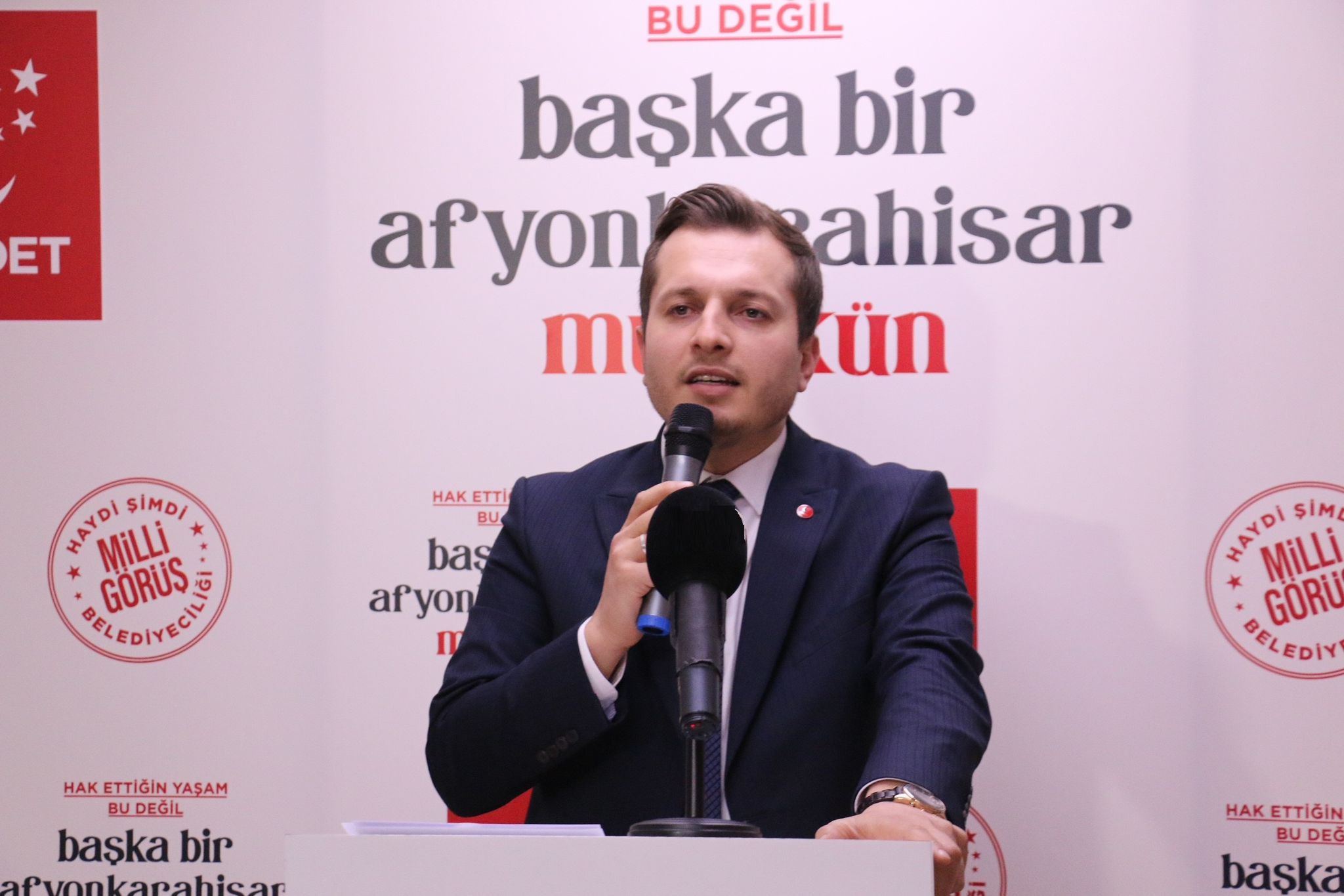 Başkan Karataş’tan Leman Dergi̇si̇ne Sert Tepki̇ “Bu Düpedüz Ahlâksizliktir!”