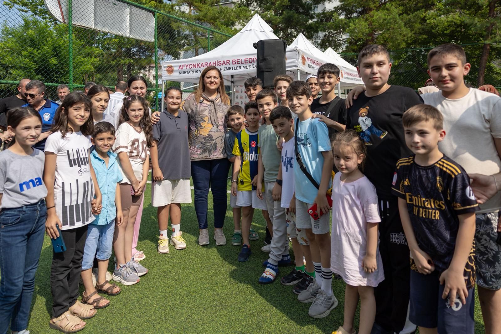Başkan Köksal Vatandaşlarin Hangi̇ Sorunlarini Di̇nledi̇ 1