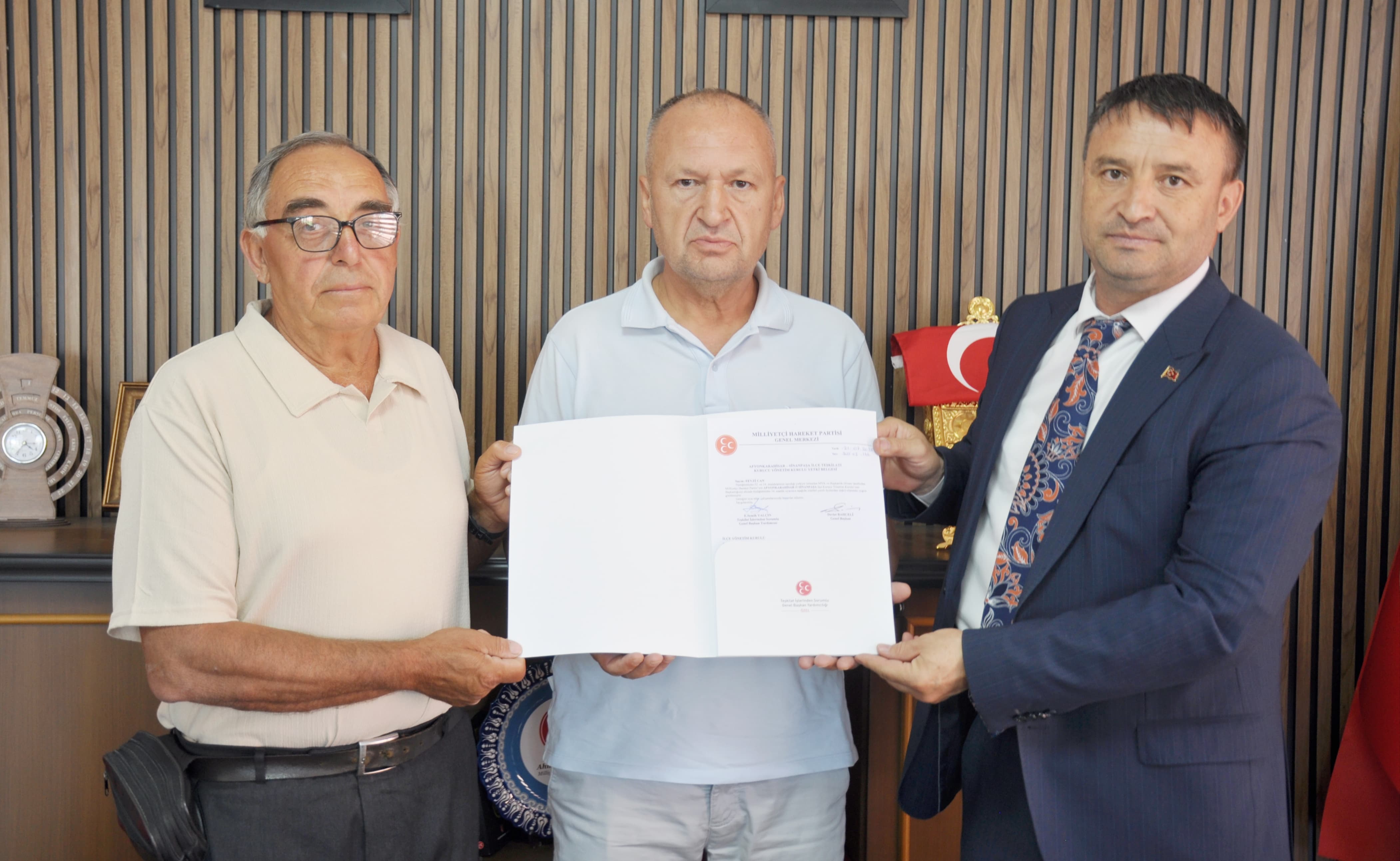 Mhp Afyon Teşki̇latinda Üç İlçede Bayrak Deği̇şi̇mi̇ (1)