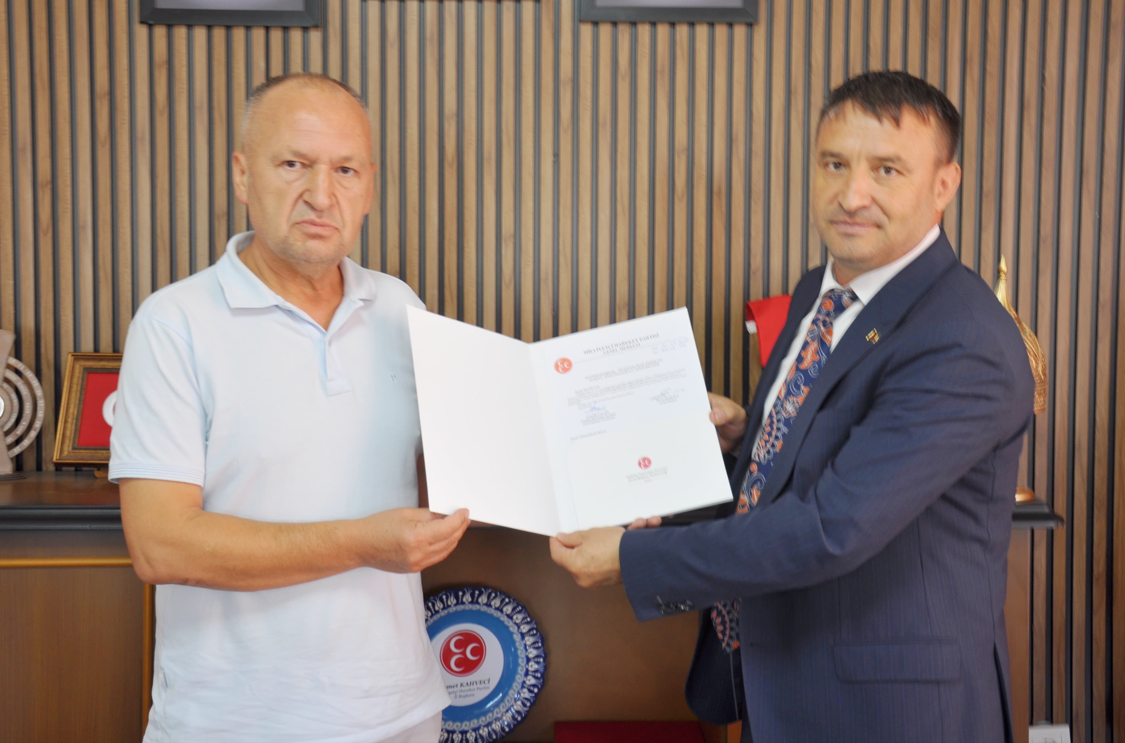 Mhp Afyon Teşki̇latinda Üç İlçede Bayrak Deği̇şi̇mi̇ (3)