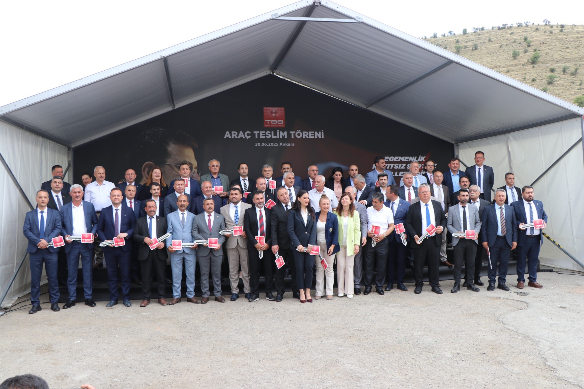 O Belediyeye Hibe Araç Desteği (1)