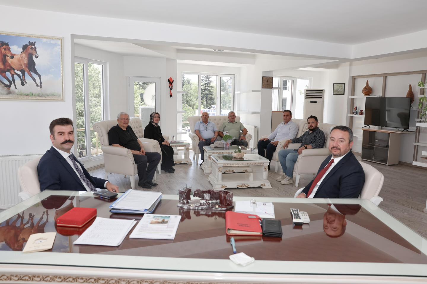 Sandikli Beledi̇yesi̇nden Yeni̇ Kaymakama Zi̇yaret (2)