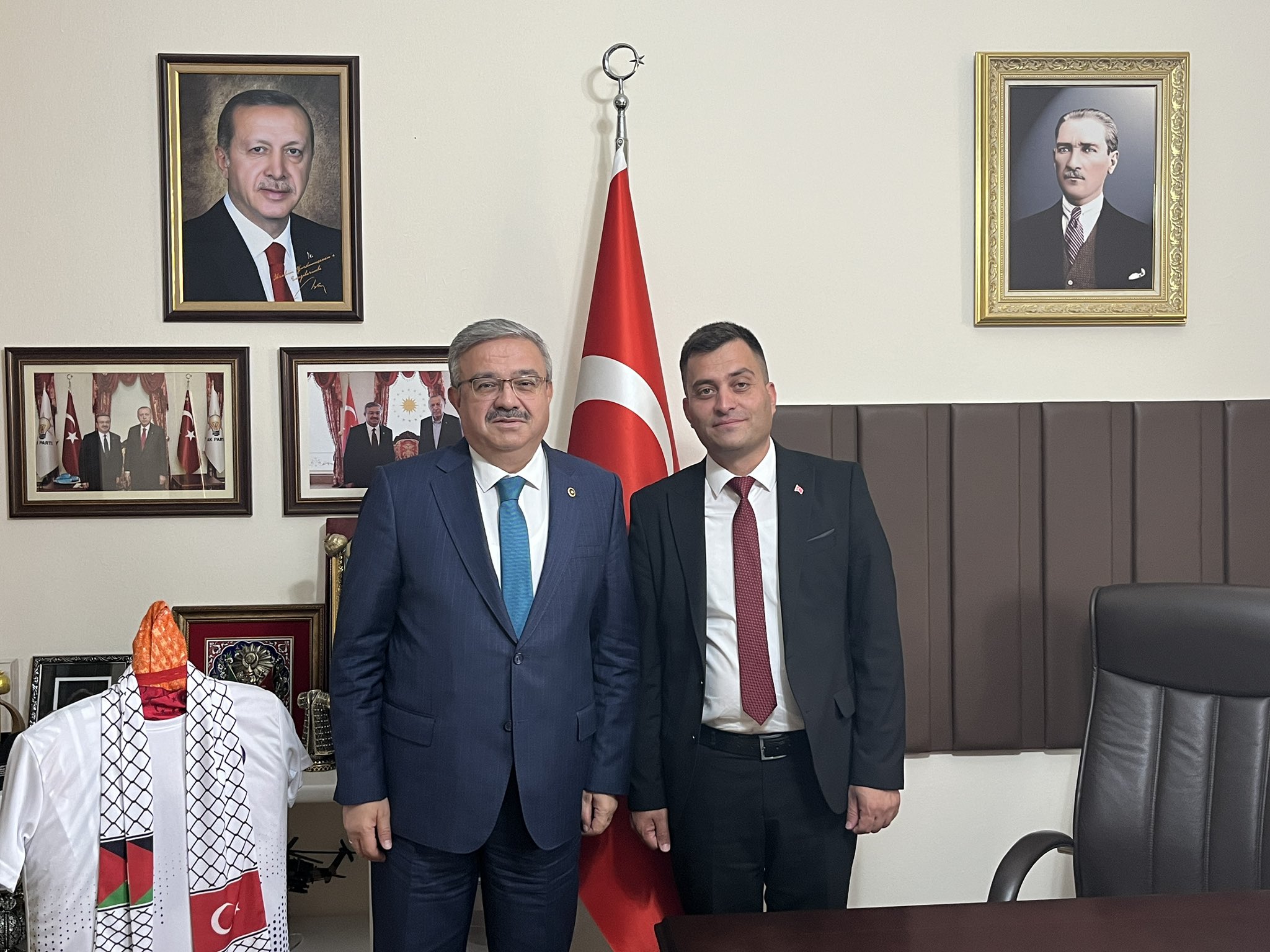 Tbmm’de Kiliçarslan Beledi̇yesi̇ Temsi̇lci̇leri̇ İle Nezaket Buluşmasi