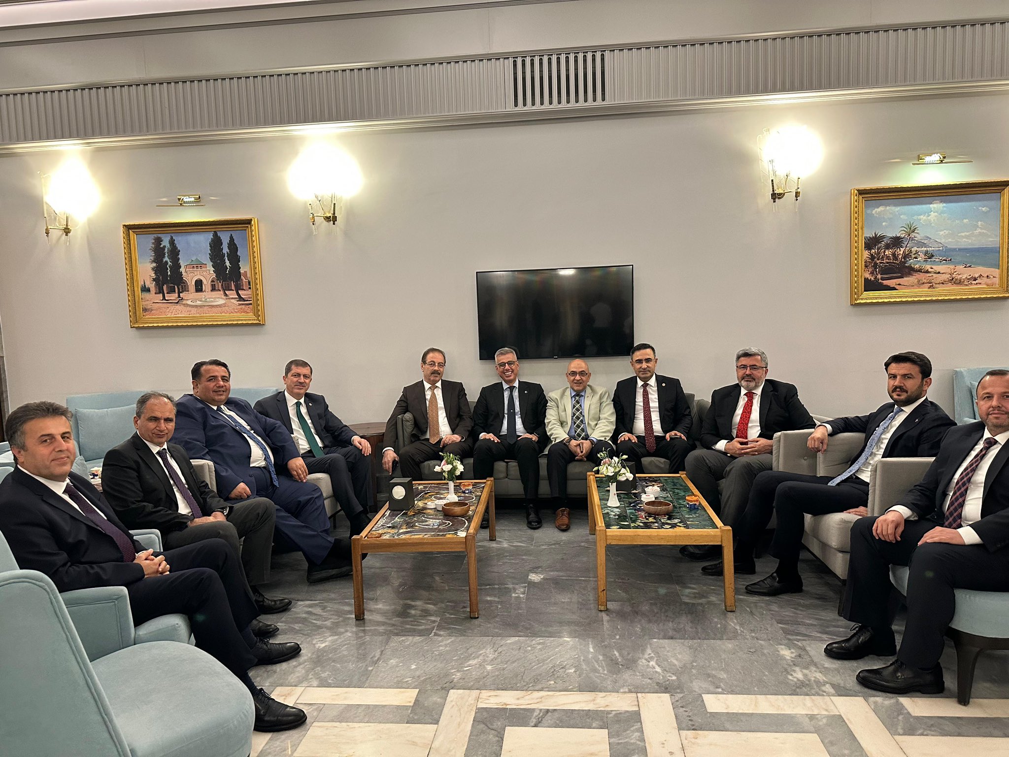 Yasama Yili Sona Erdi̇, Ak Parti̇li̇ Veki̇ller Sahaya İni̇yor (4)