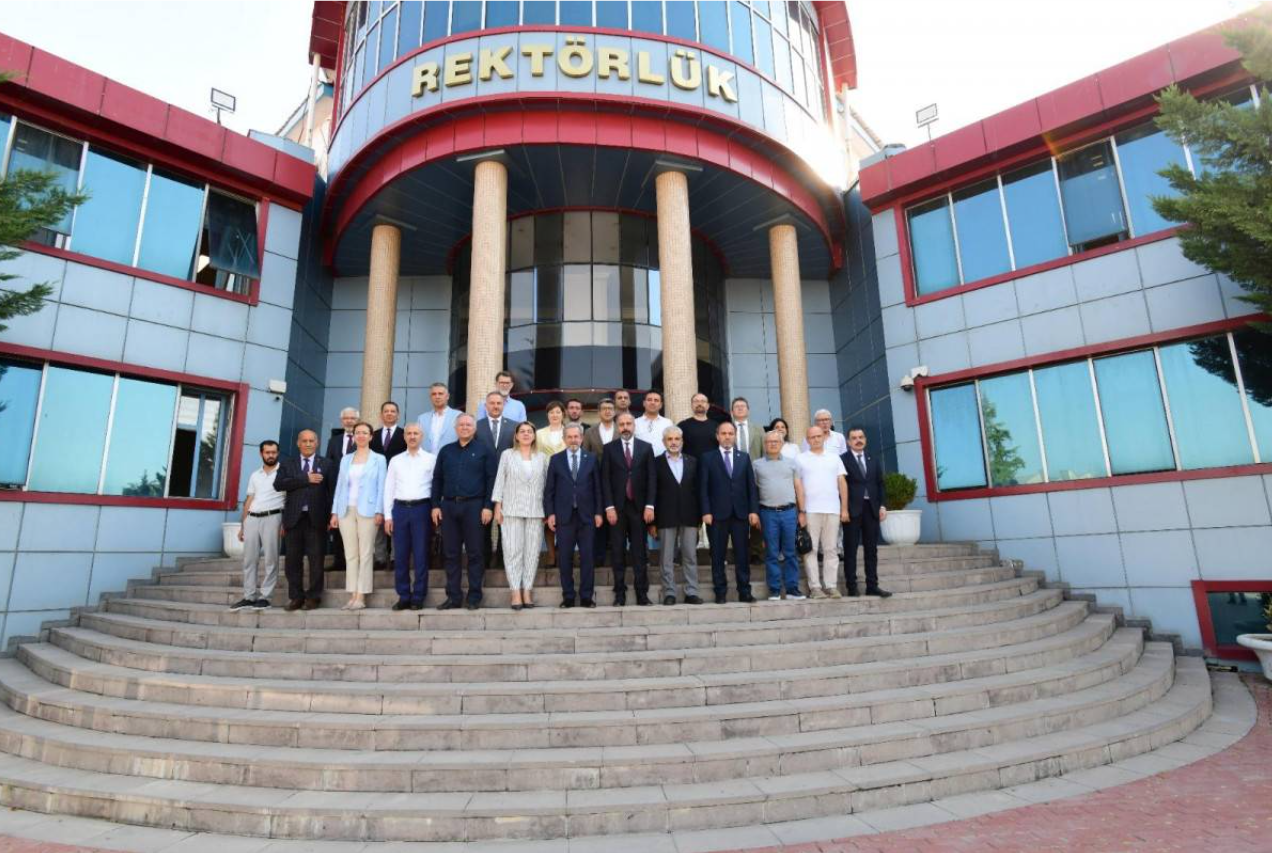 Afsü, Üni̇versi̇te Hastaneleri̇ Çaliştayinda Temsi̇l Edi̇ldi̇ (3)