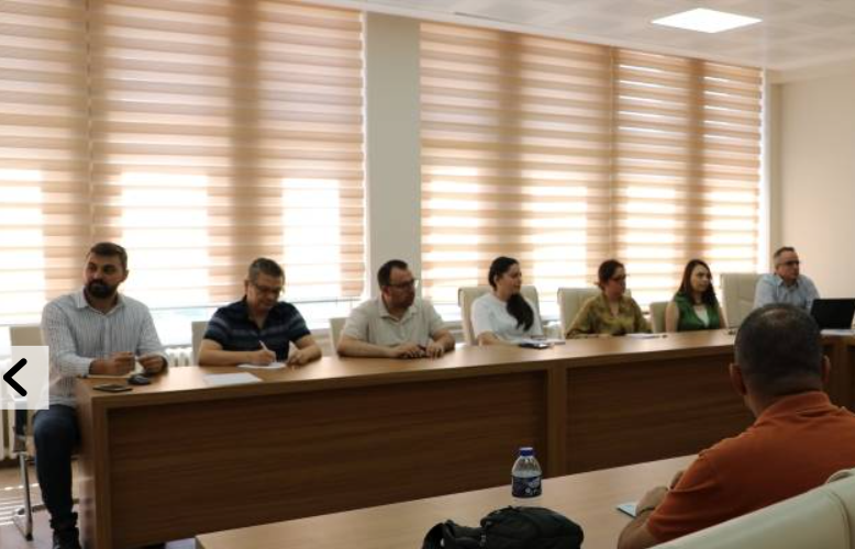 Afsü’de Araştirma Ve Geli̇şti̇rme Toplantisi Yapildi (2)