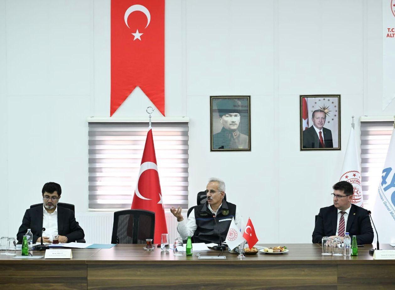 Afyon’dan Para Kazaniyorlar Ama Afyon’a Saygi Göstermi̇yorlar 2