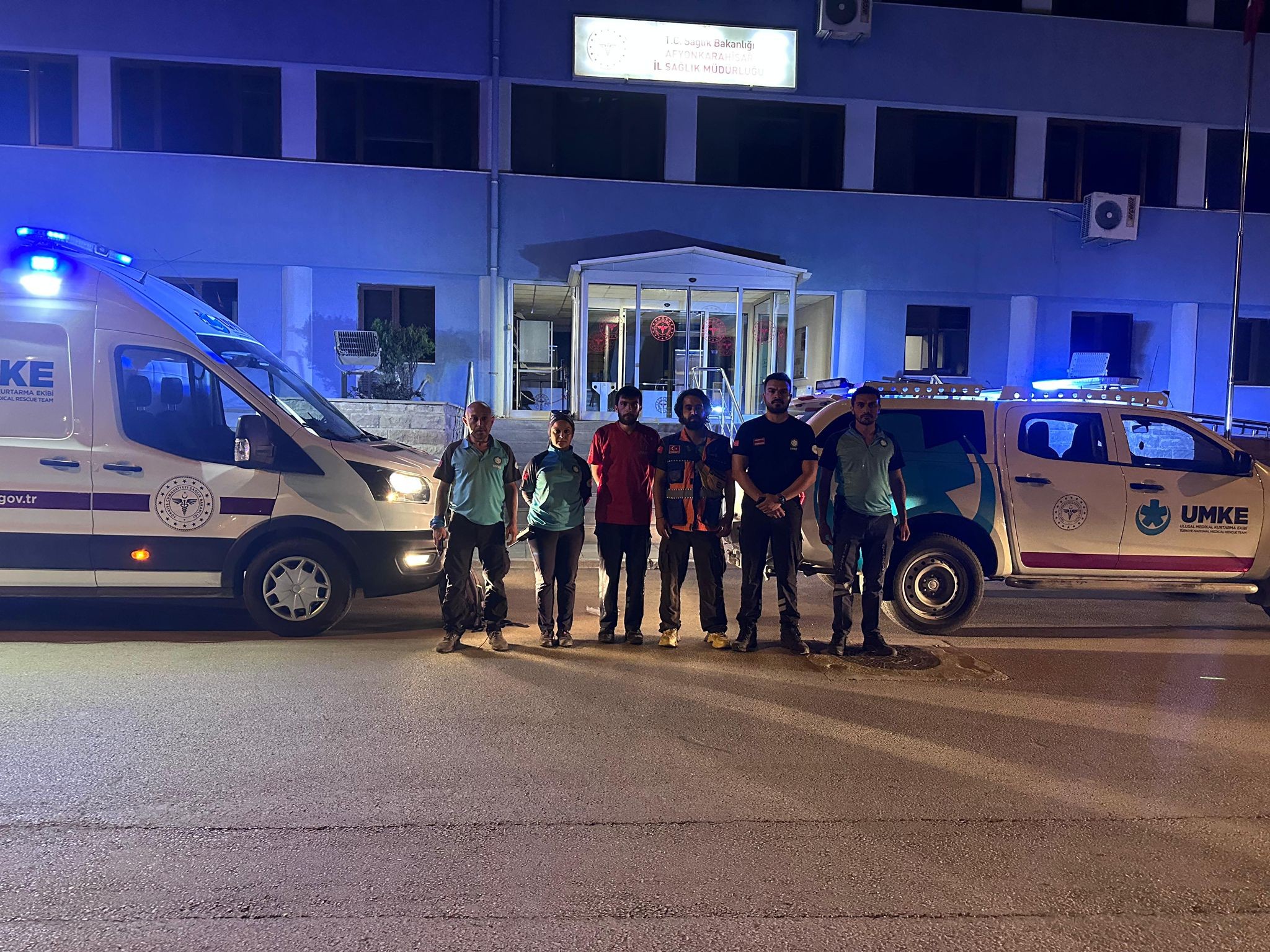 Afyonkarahi̇sar’dan Balikesi̇r’e Deprem Desteği̇ (2)