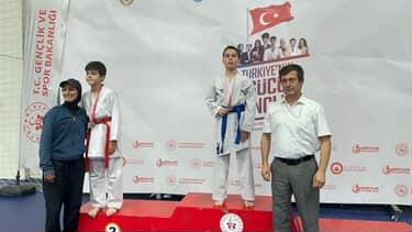 Afyonkarahi̇sar’in Altin Çocuğu Emi̇r Kizilirmak Tari̇h Yazdi 2