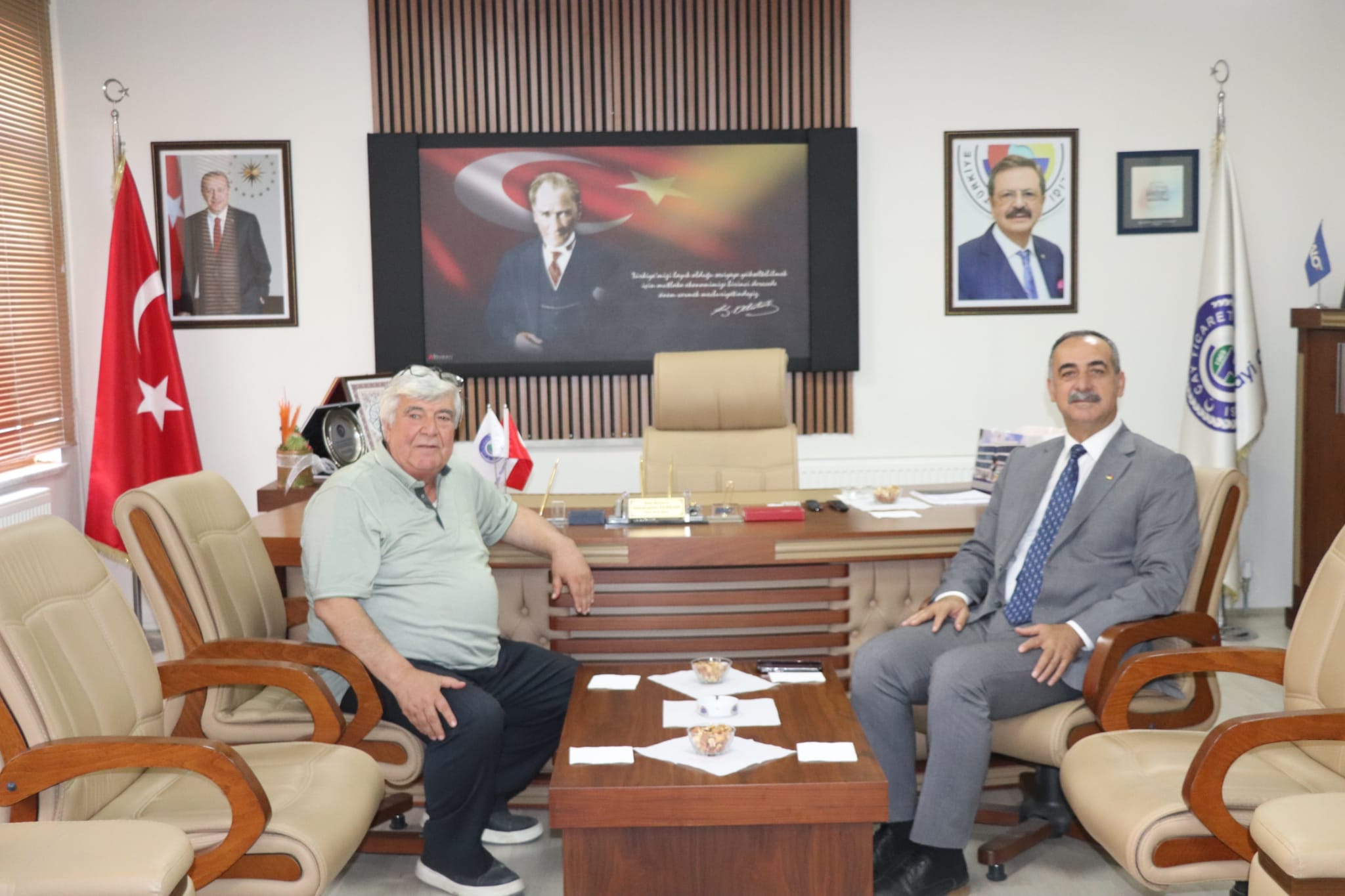 Atso Mecli̇s Başkani Çeli̇kten, Çay’da Bi̇r Di̇zi̇ Zi̇yarette Bulundu (4)
