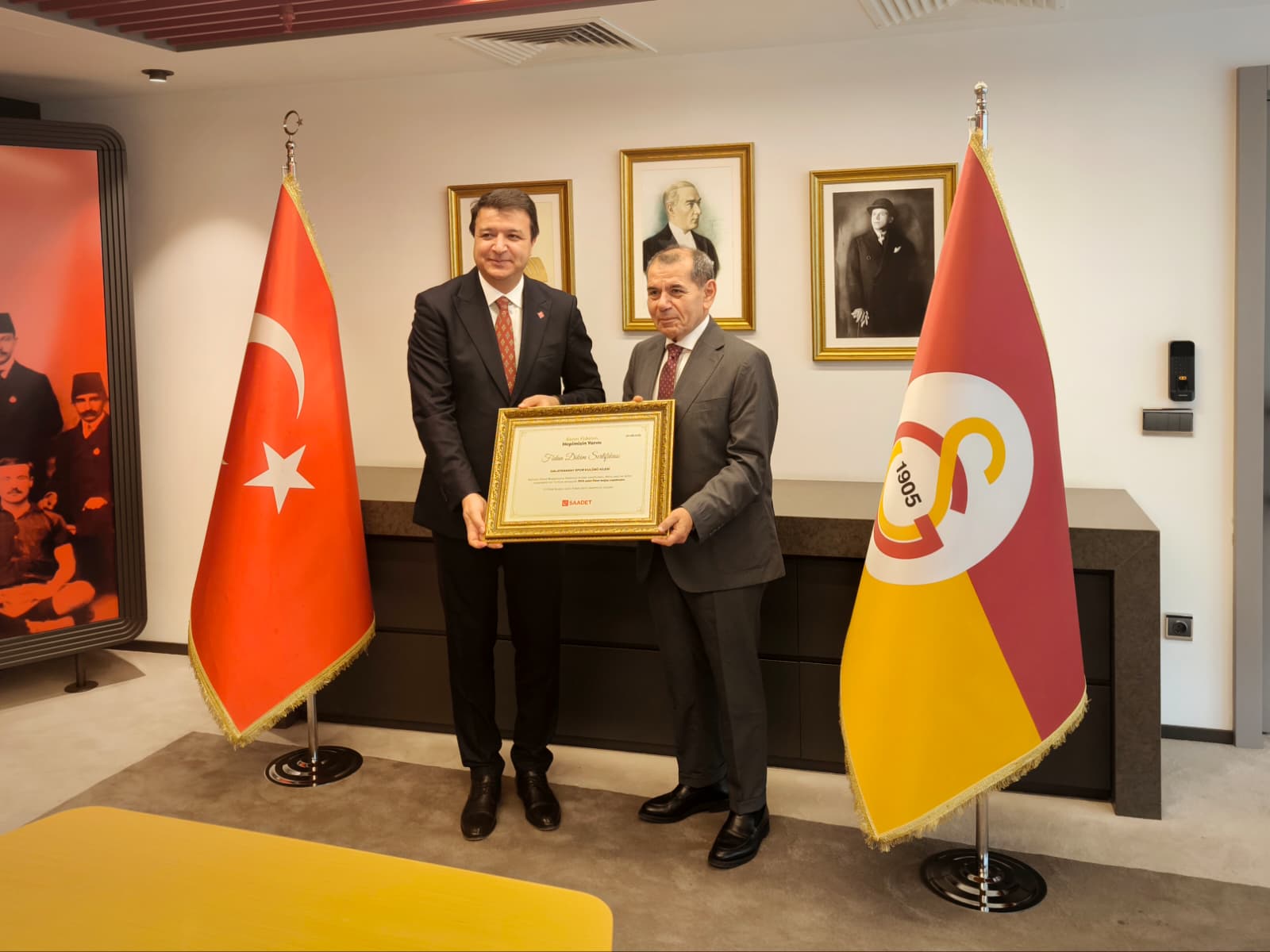 Genel Başkan Arikan’dan Galatasaray’a 1905 Fi̇dan Bağişi (3)