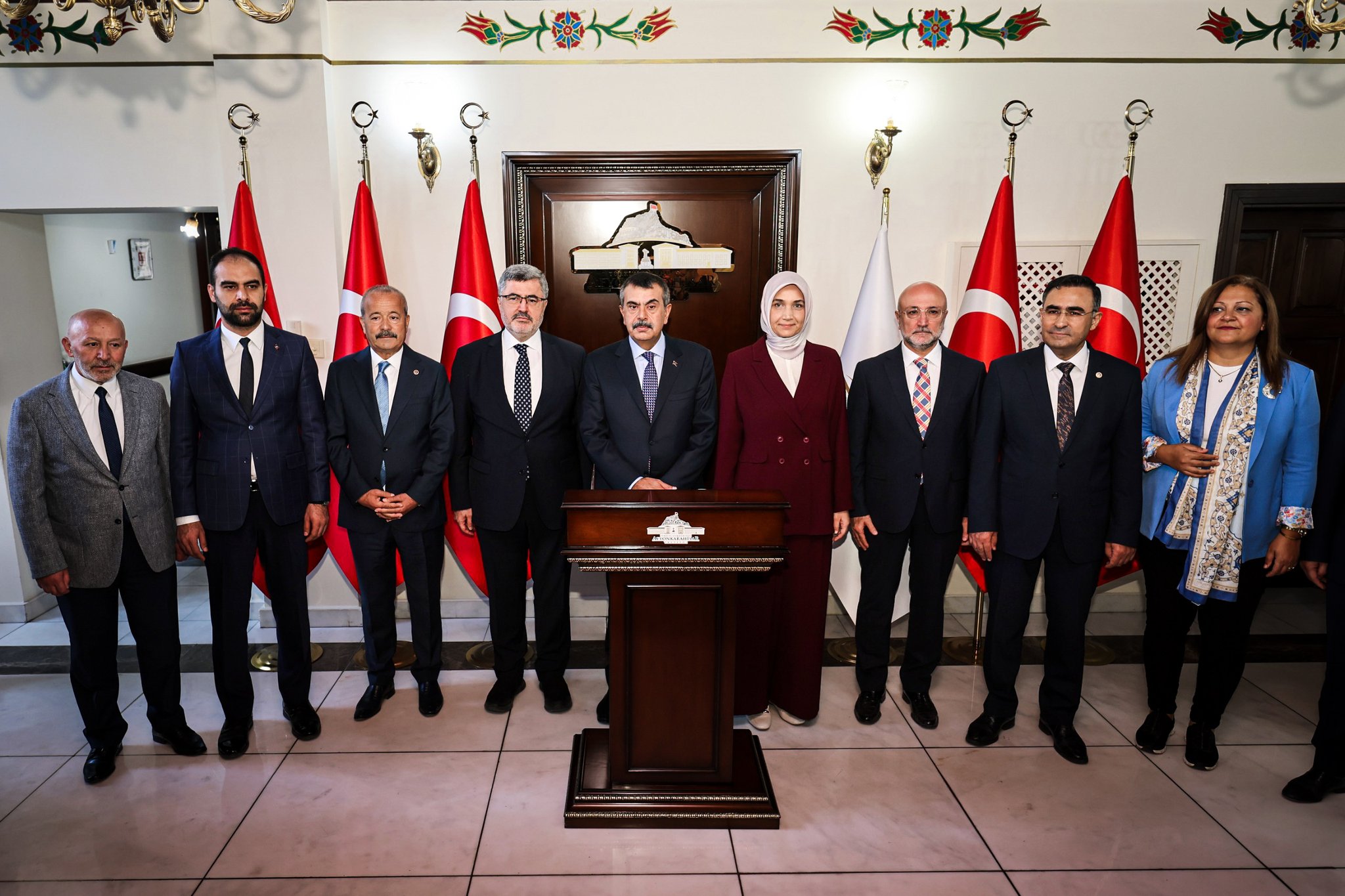 Mi̇lletveki̇li̇ Taytak Bakan Teki̇n’e Eşli̇k Etti̇ 1