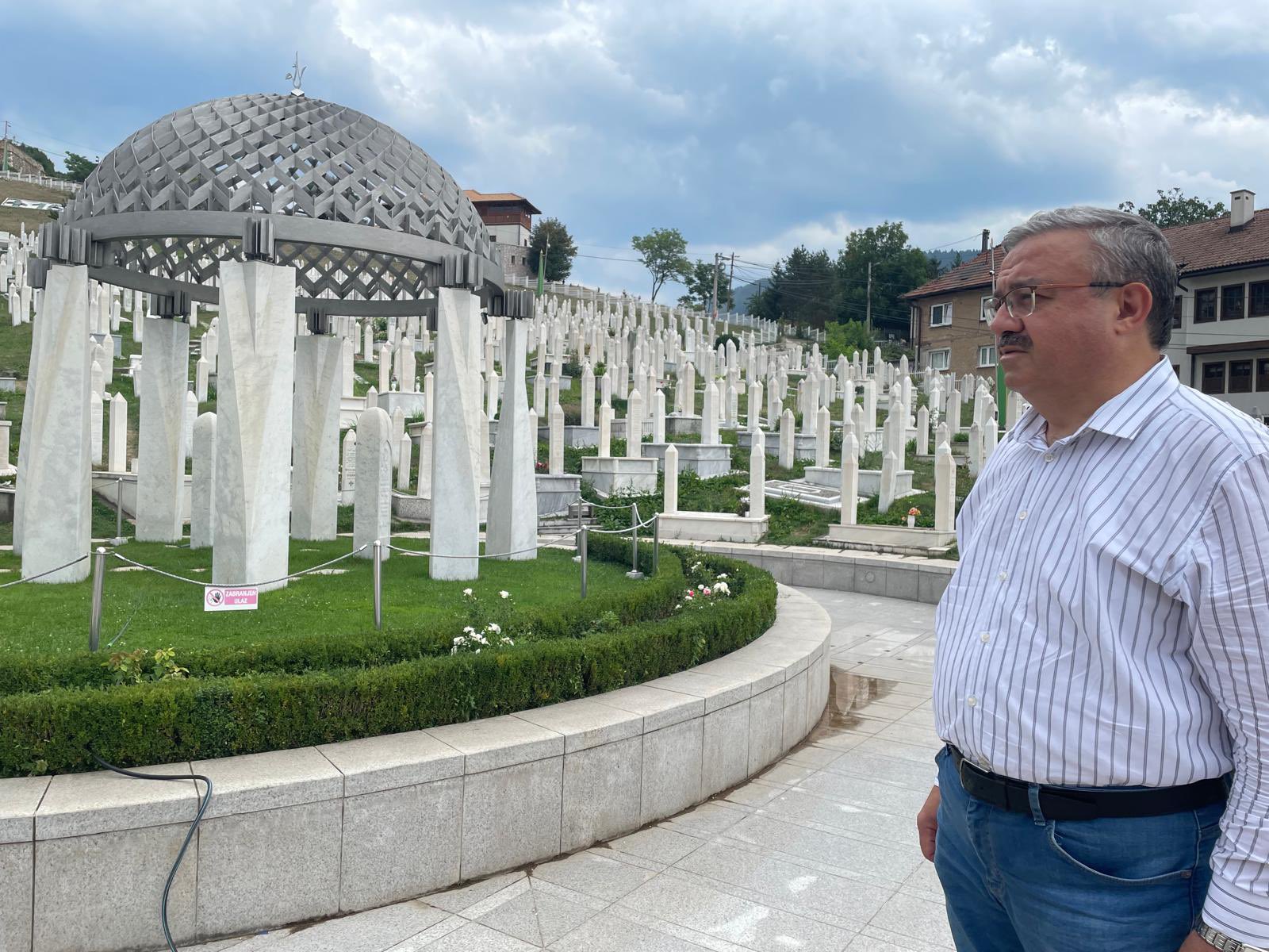 Mi̇lletveki̇li̇ Yurdunuseven “Unutmayin! Unutulan Soykirim Tekrarlanir”