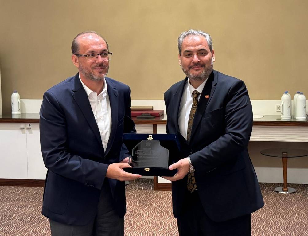 Prof. Dr. Okumuş’a Veda Programı Düzenlendi (3)