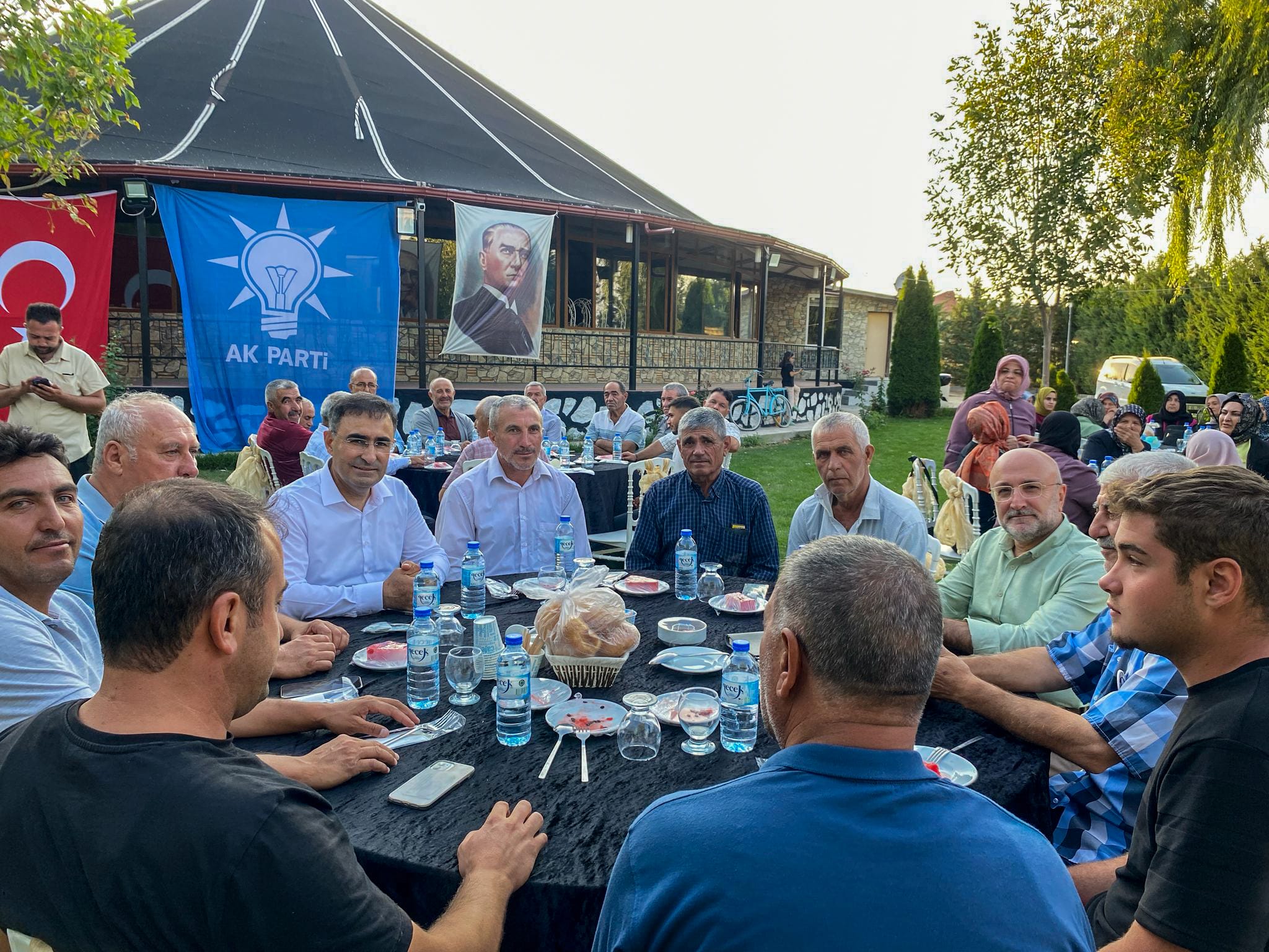 Şuhut’ta Buluşan Ak Parti̇’de Gündem Ne 2
