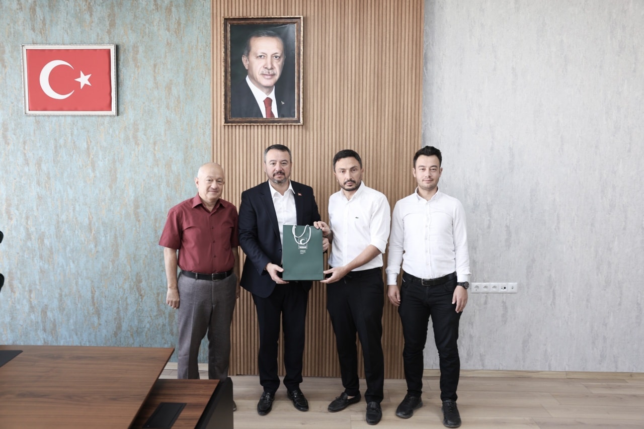 Yeşi̇lay’dan Başkan Öztaş’a Bağimlilikla Mücadele Zi̇yareti̇